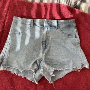 H&M size 6 Jean shorts